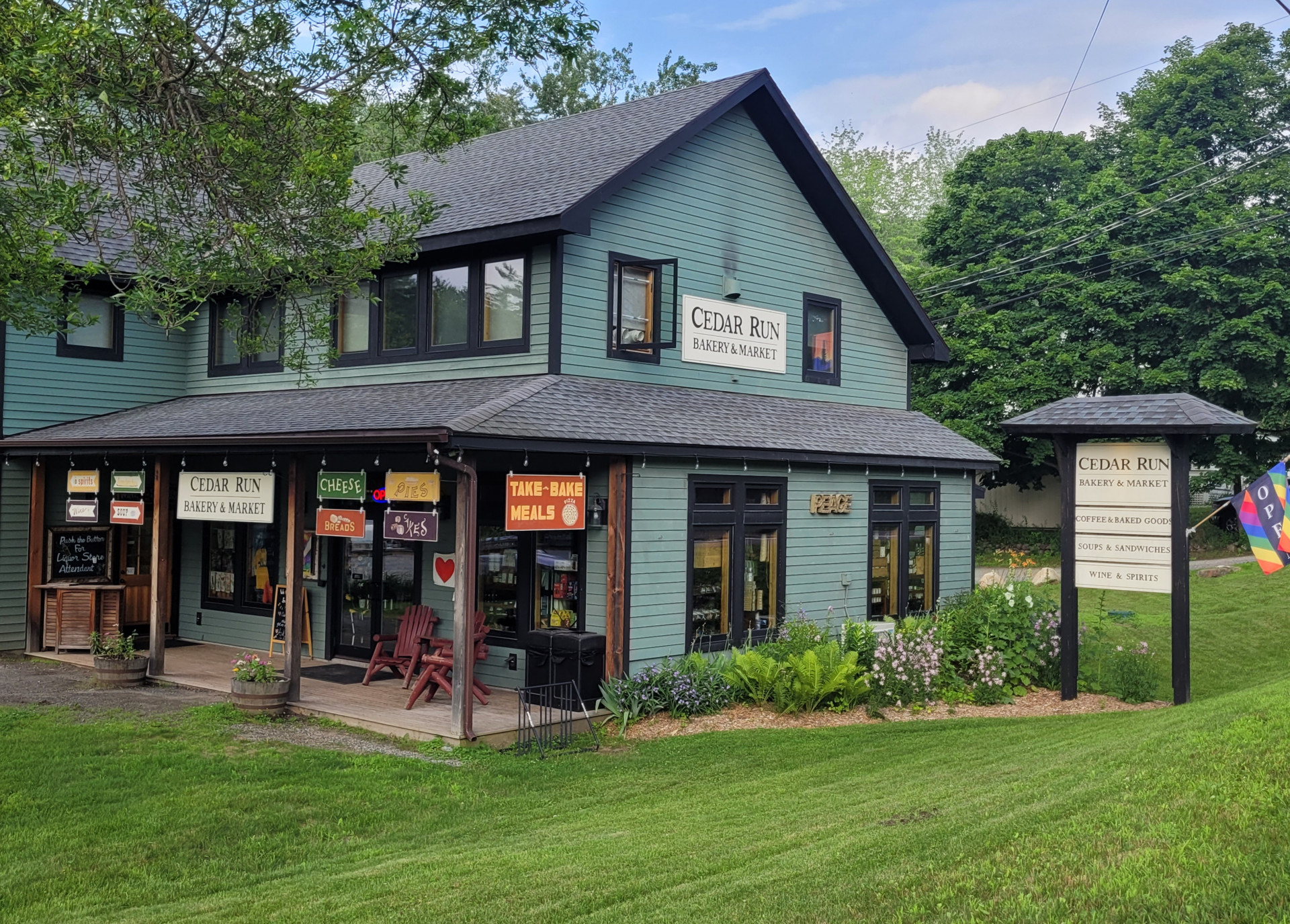 https://www.lakeplacid.com/f/story/77262/cedar-run-bakery-and-market.jpg